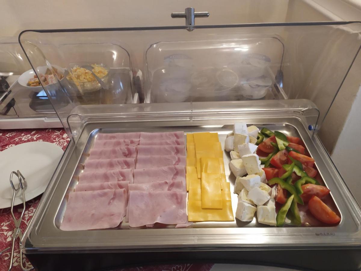 Penzion a Restaurace Nad Hradem Křivoklát Exteriér fotografie